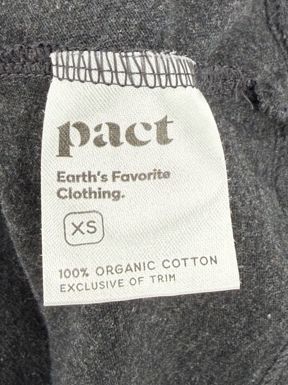 Pact Organic Cotton Racerback Cropped Tank Top | Charcoal | XS - Picture 6 of 7
